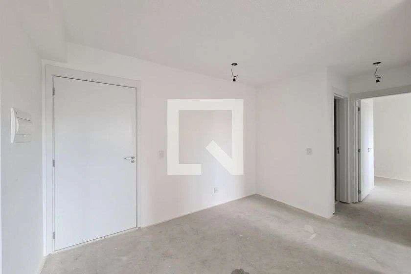 2-bedroom apartment with balcony and separate kitchen — photo 28