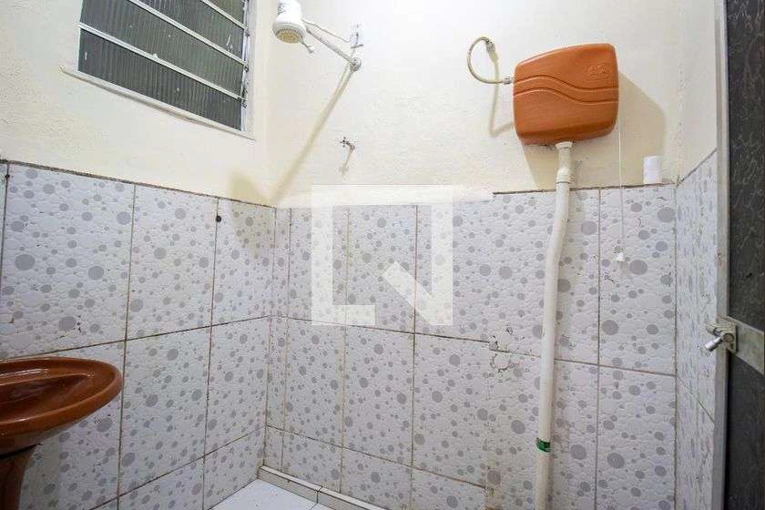 Apartamento de 1 quarto com cozinha fechada e 36 m² — photo 11