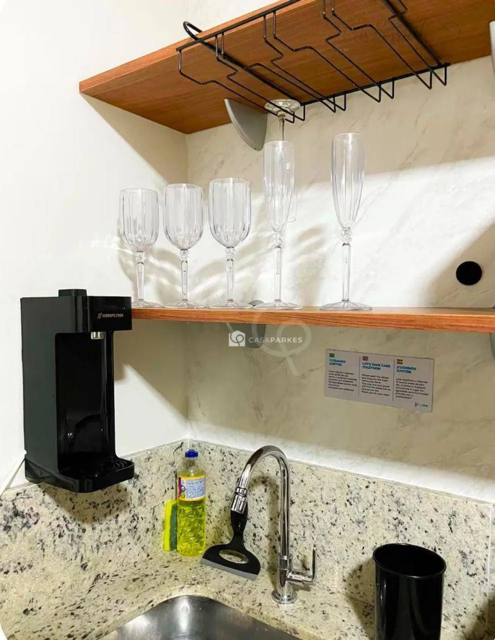 Furnished 1-bedroom apartment with balcony and 34 m² — photo 2