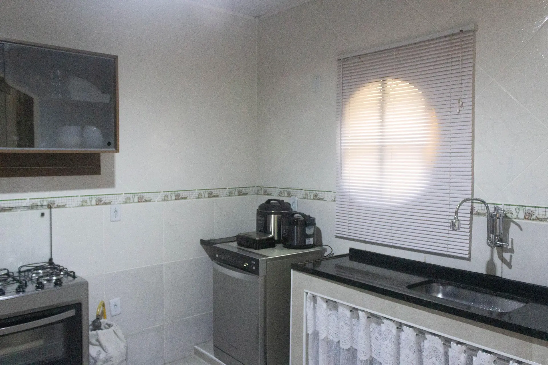 Casa amueblada, 130 m², con balcón cerrado con vidrio — photo 34