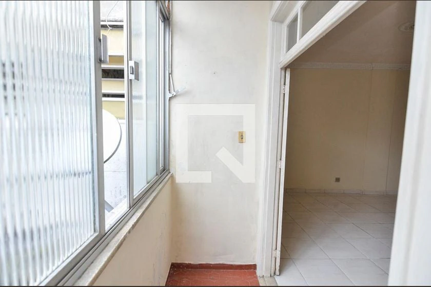 Apartamento de 2 quartos no 2º andar com 63 m² — photo 10
