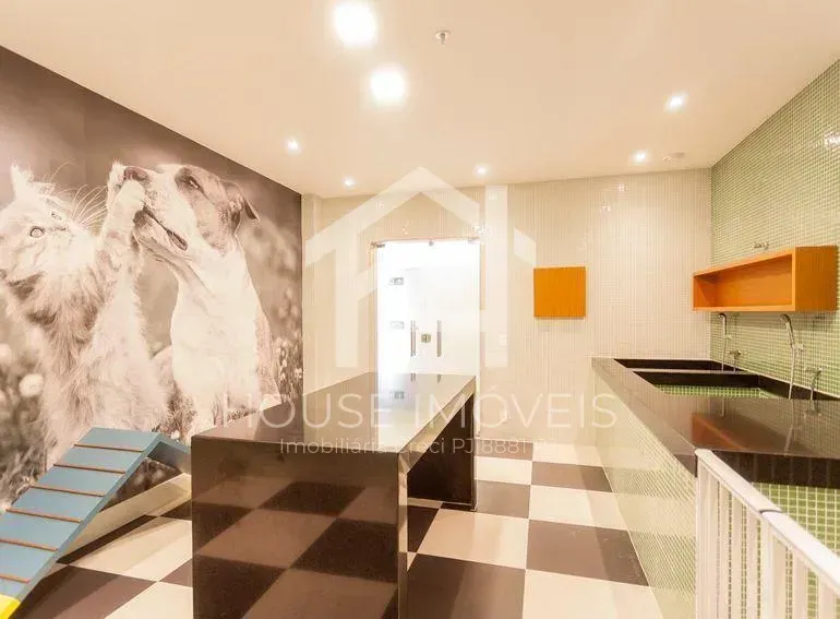Furnished 65 m² apartment with 1 en-suite and 1 parking space — photo 34