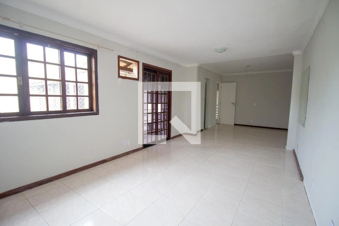 4-bedroom house with a private pool in Rio de Janeiro — photo 32