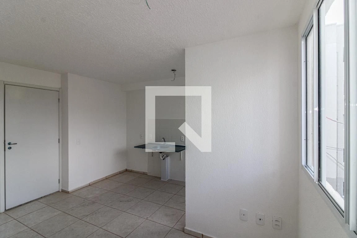 Apartamento de 2 quartos em condomínio com piscina — photo 26