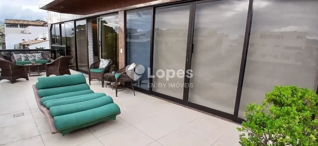 390 m² apartment with a private BBQ area — photo 3