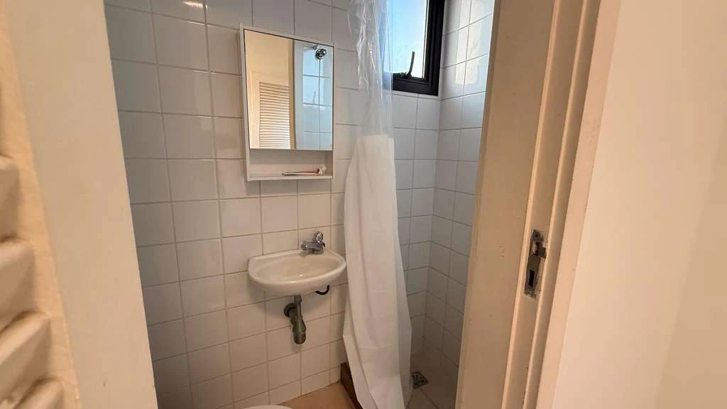 Apartment with 3 en-suites and 5 bathrooms, 149 m² — photo 19