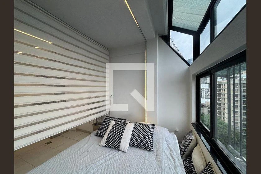 Apartamento para alugar 100 m² com 2 quartos e 2 banheiros — photo 36