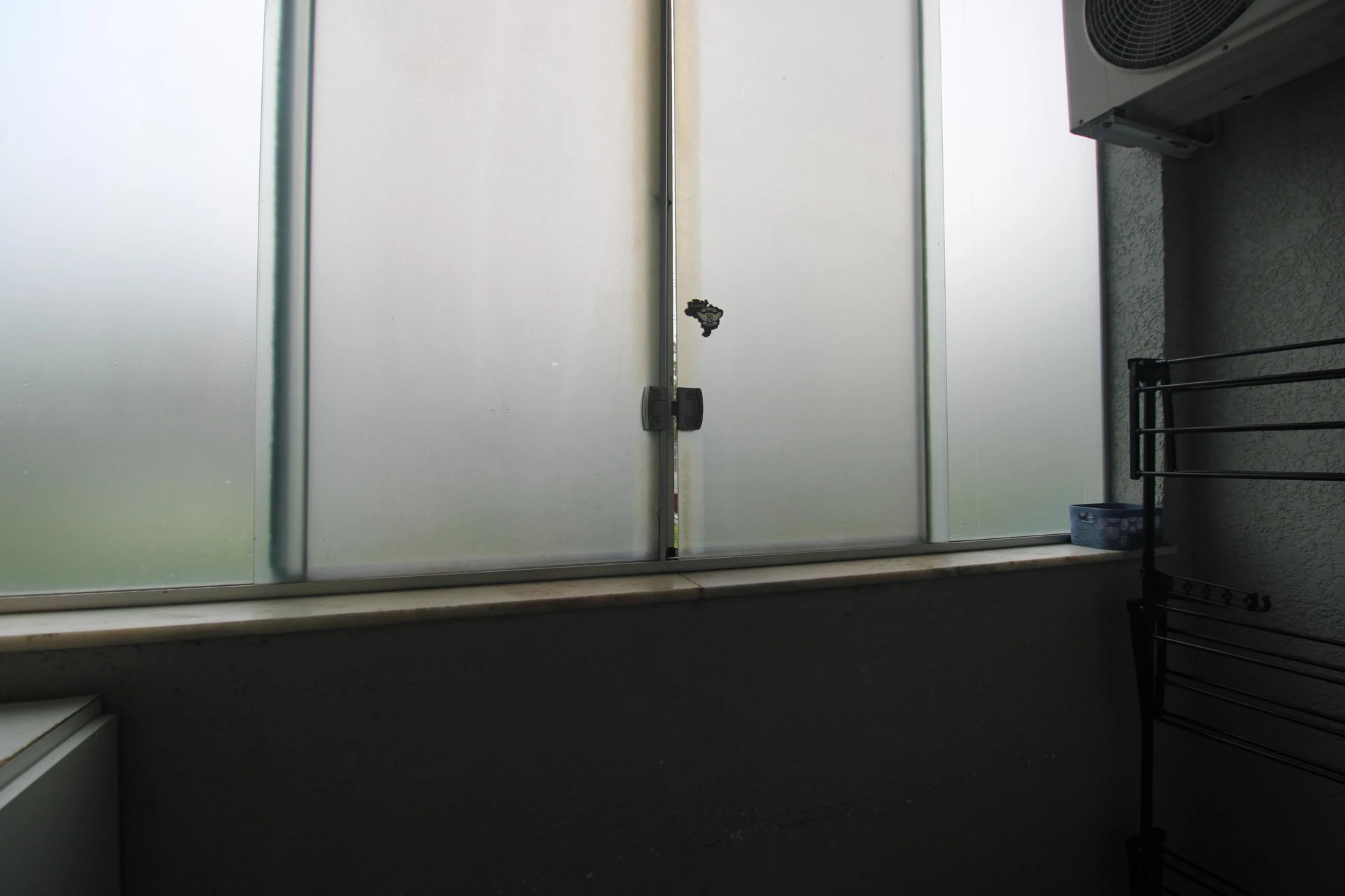 Furnished 2-bedroom apartment with a balcony — photo 30