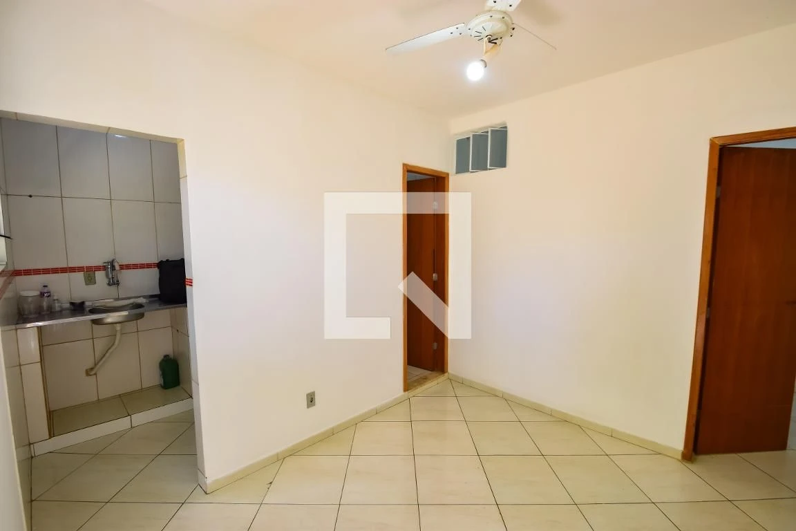 Casa de 40 m² com jardim e máquina de lavar — photo 11