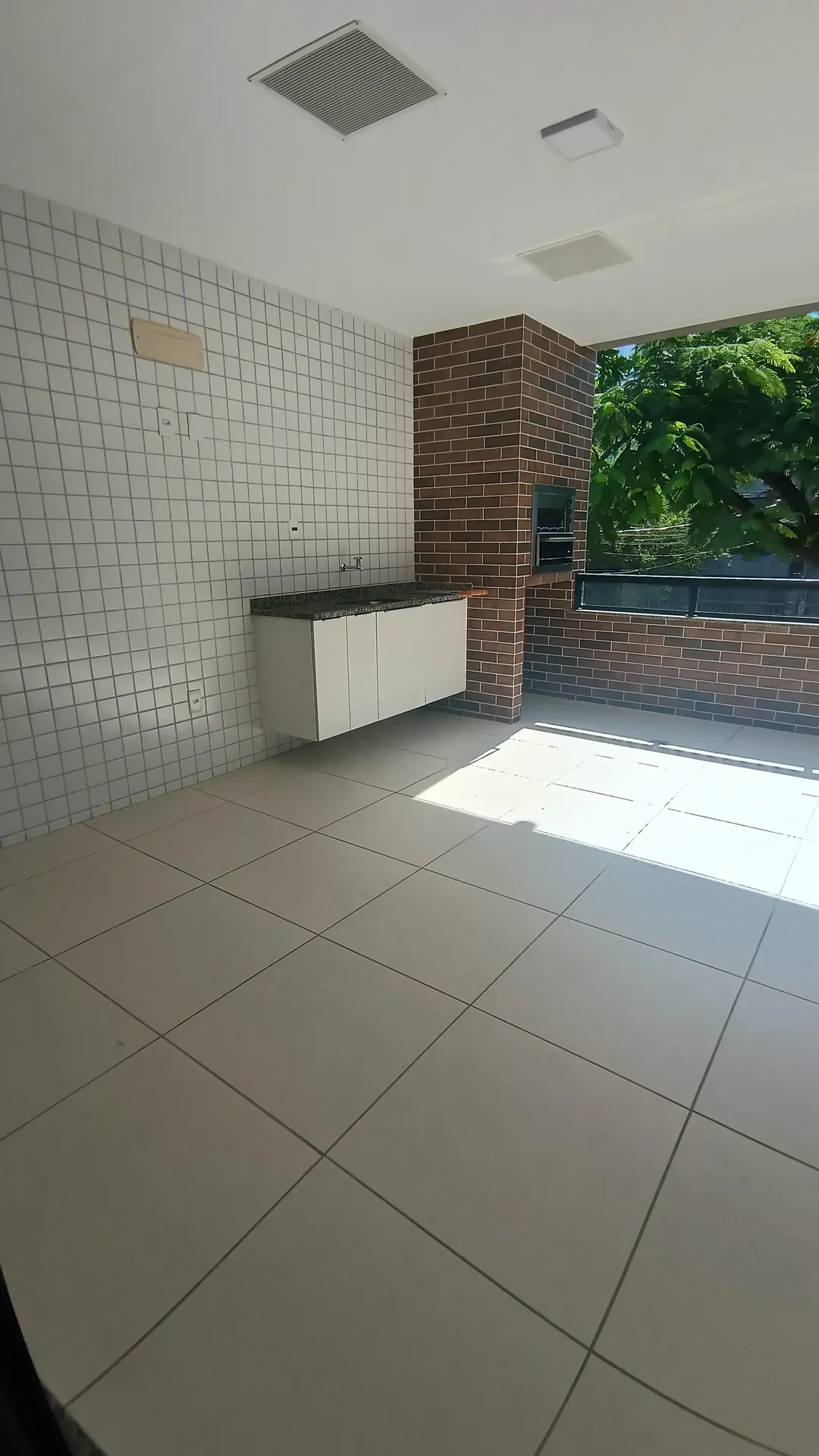 Private BBQ in a 2-bedroom apartment, 100 m² — photo 6
