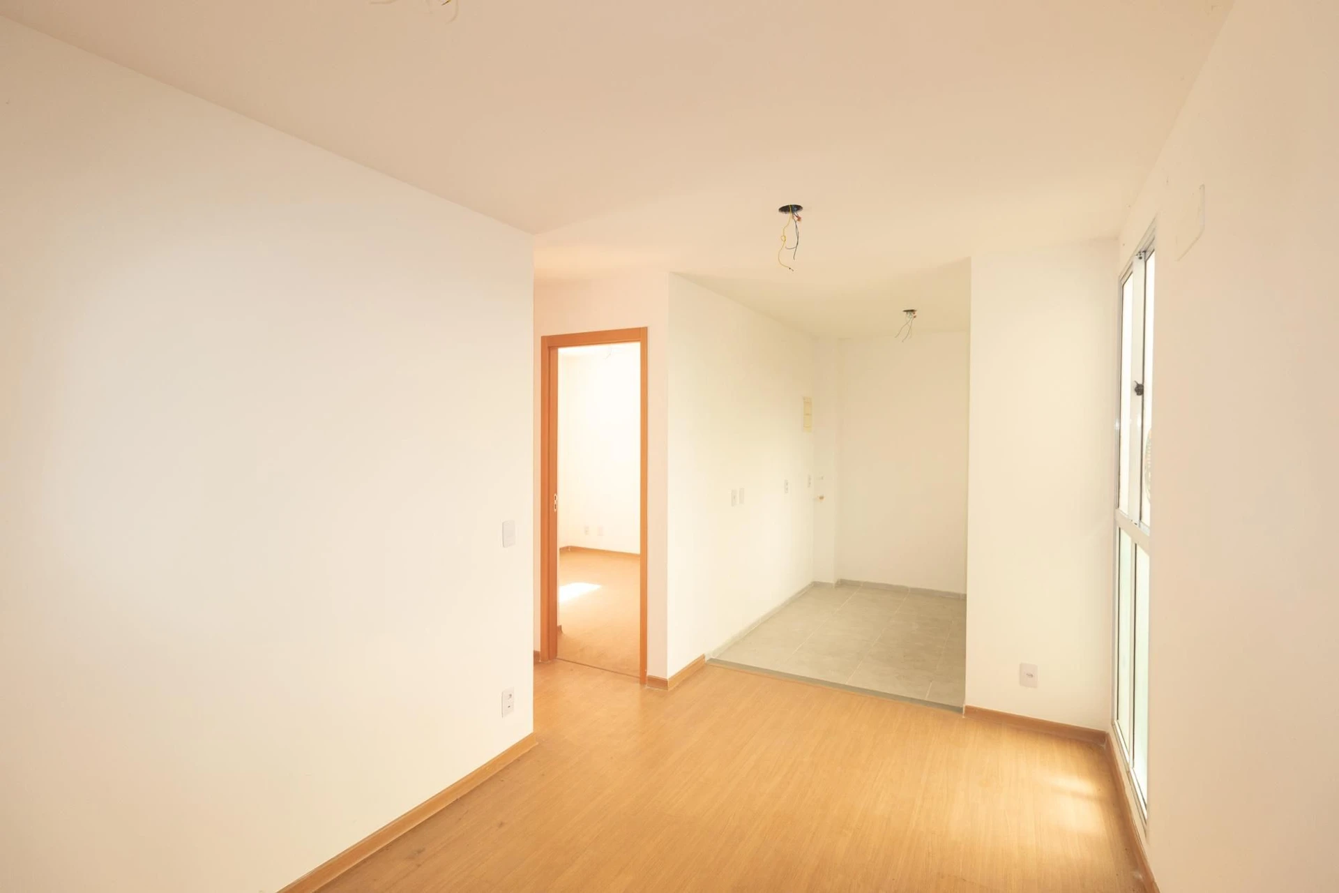 Furnished apartment with 2 bedrooms and 1 parking spot — photo 13