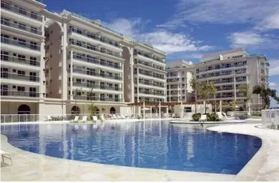 Furnished duplex with 3 bedrooms and 200 m² — photo 4