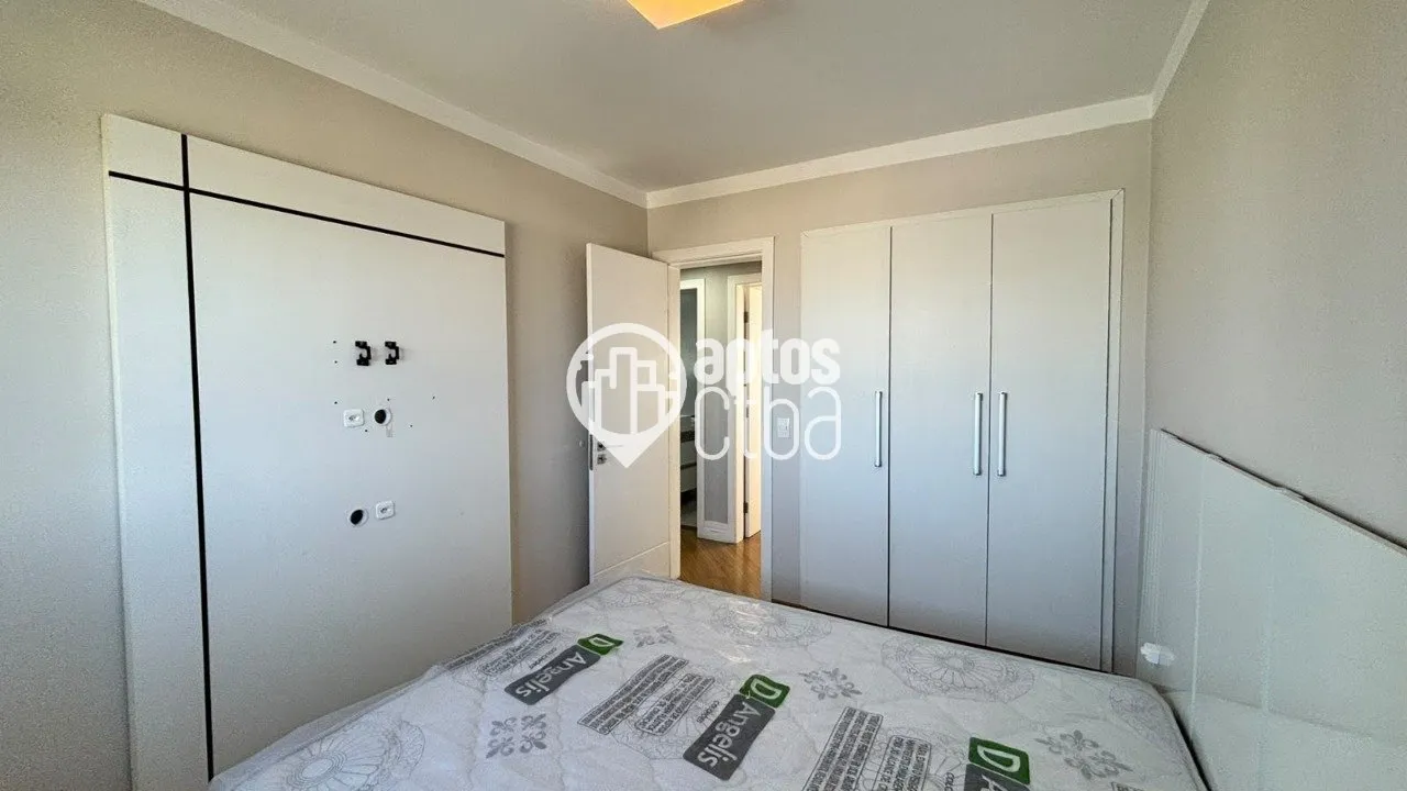 3-bedroom apartment with a home office in Curitiba — photo 4