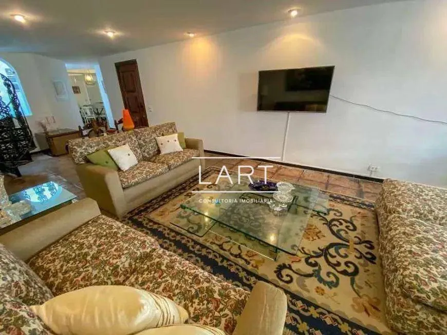 4-bedroom apartment, 315 m², with 2 parking spots — photo 8