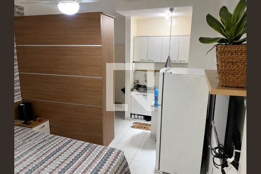 Furnished apartment, 21 m², with a washing machine