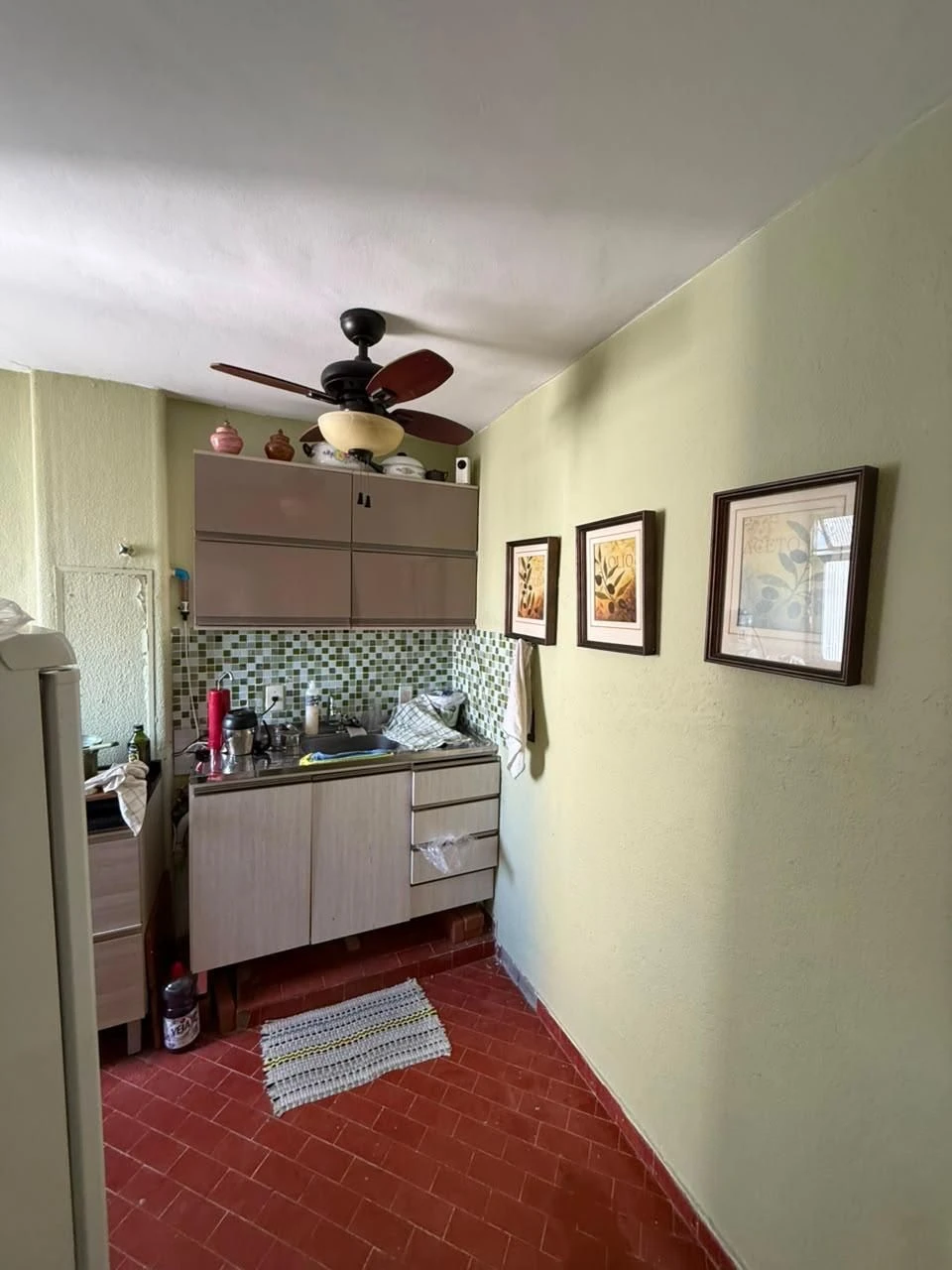 Apartamento mobiliado com 3 quartos e 1 vaga