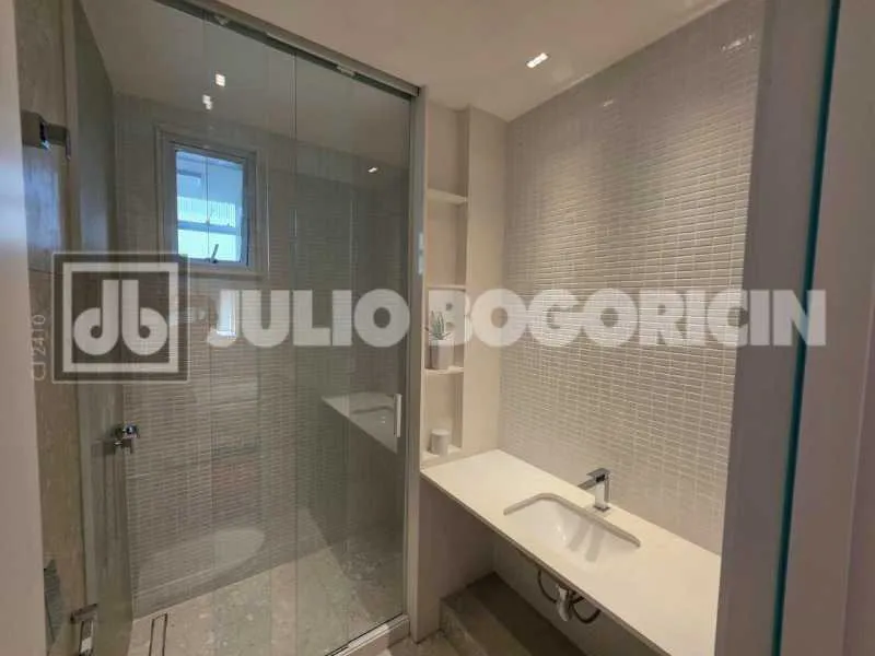 Apartamento, 79 m², com janelas do piso ao teto — photo 11