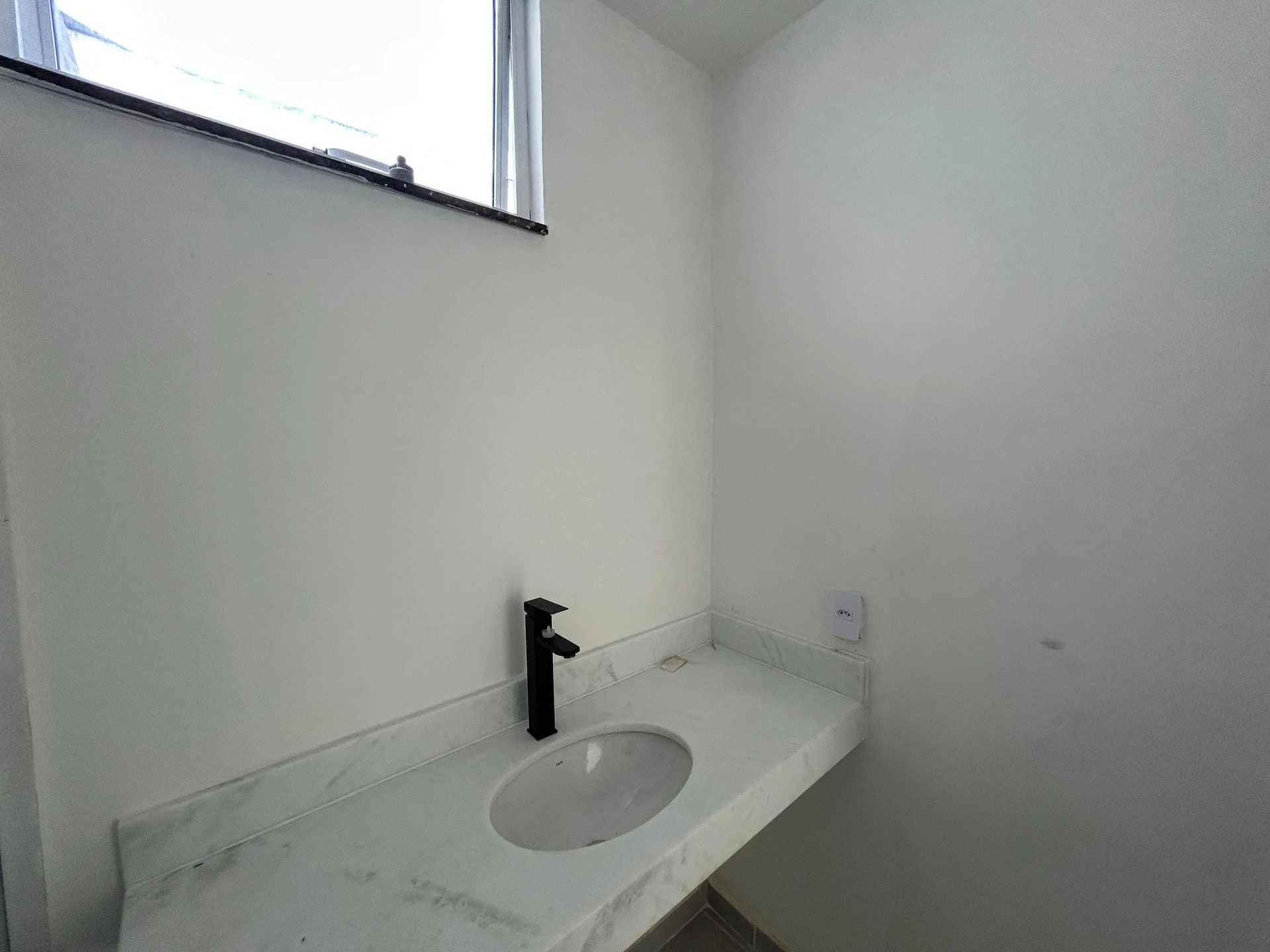 Apartment with 2 bedrooms and 1 suite, open kitchen — photo 25
