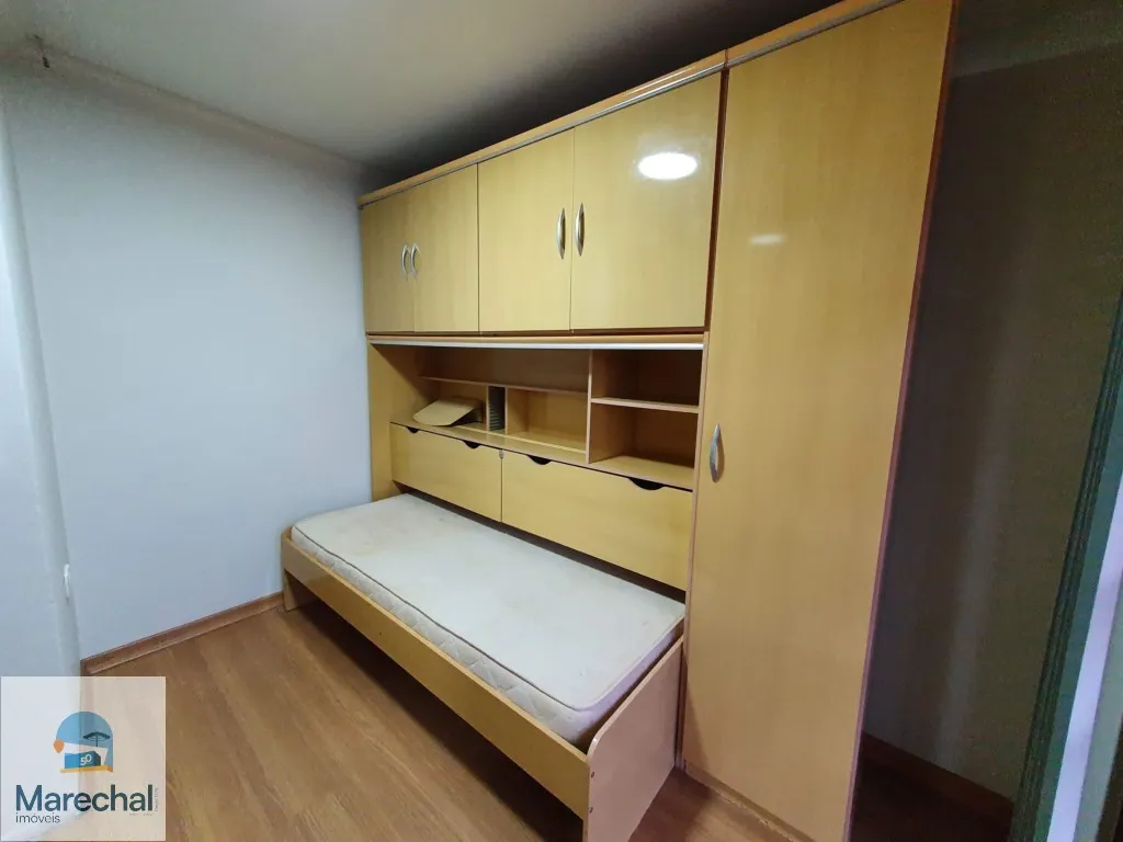 Condo townhouse with 3 bedrooms and a gas open-plan kitchen — photo 5