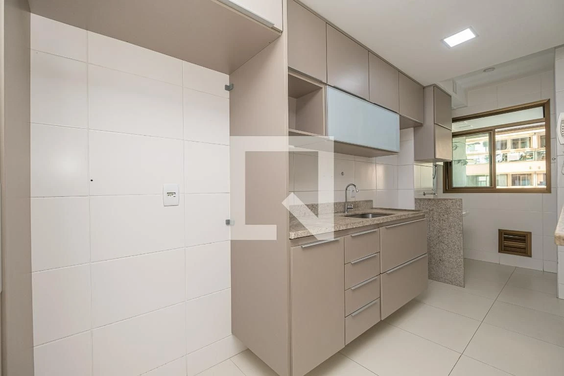 3-bedroom apartment in a building with a sauna — photo 2