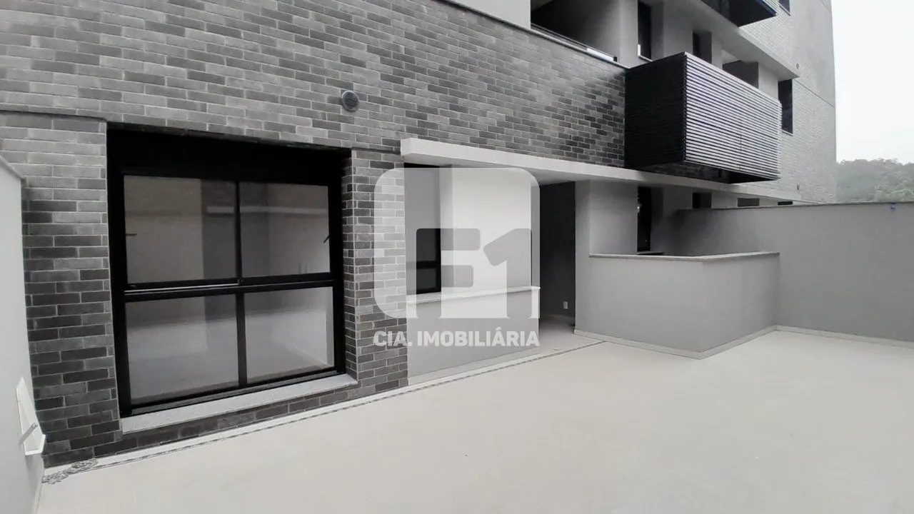 Furnished apartment with 2 en-suite bedrooms — photo 29