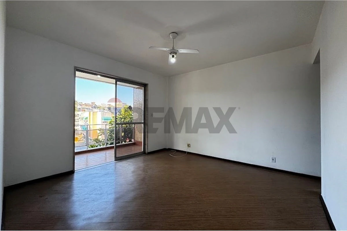 Apartment, 65 m², with wood or laminate floors — photo 16