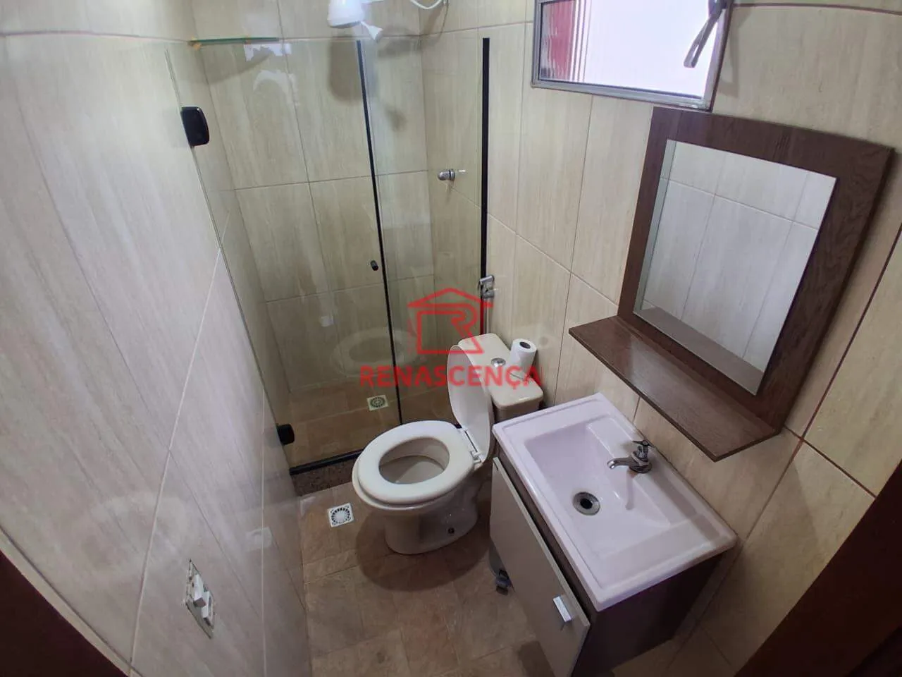4-bedroom house with shared open-air pool access — photo 19