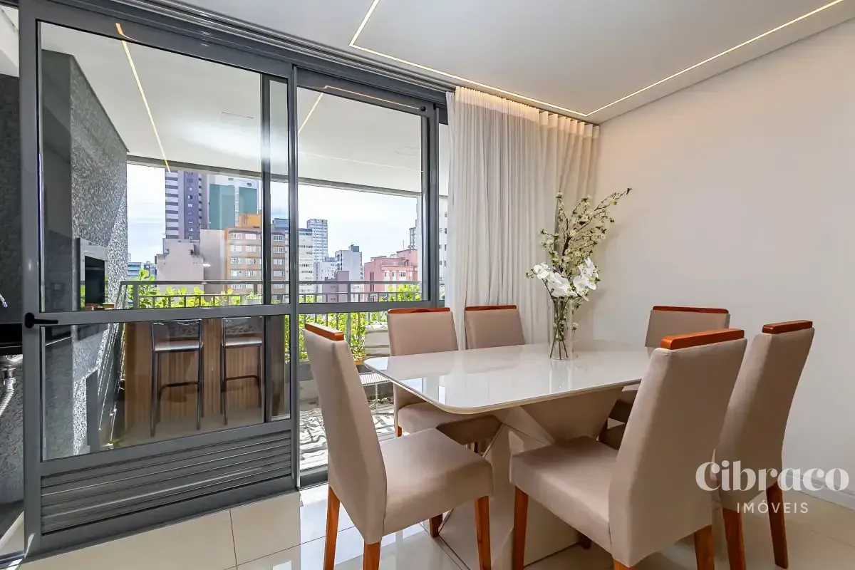 110 m² apartment with 2 bedrooms and a balcony — photo 10
