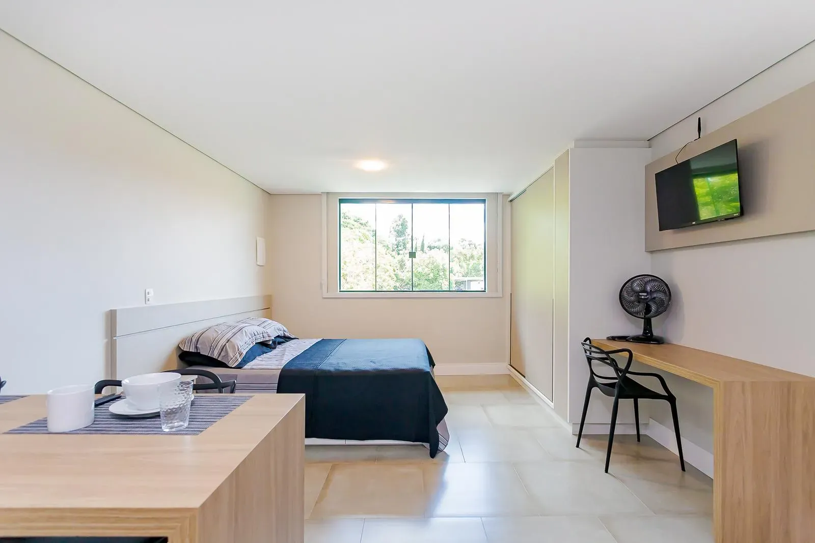 Furnished 27 m² apartment with 1 en-suite and no parking — photo 29
