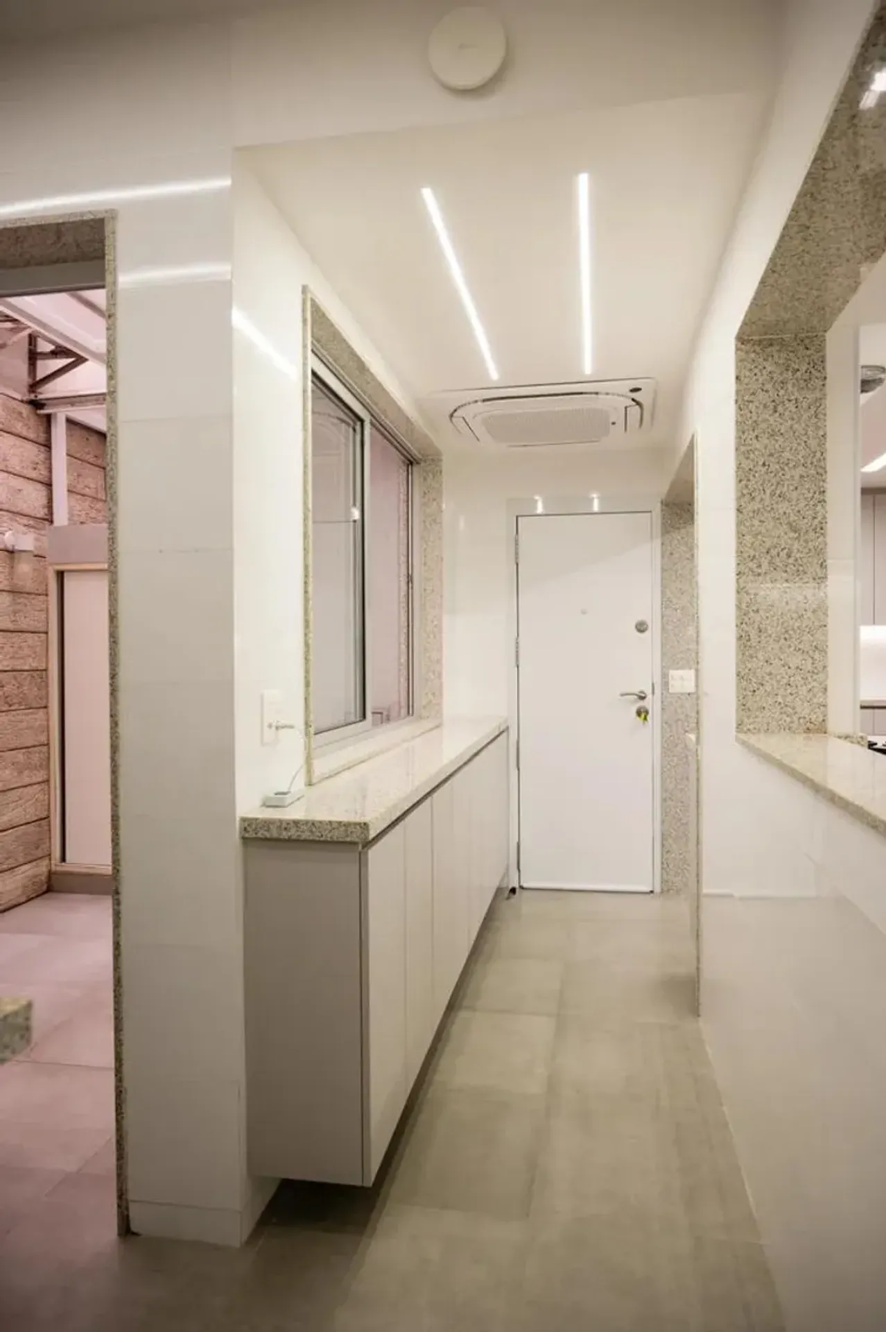 5-bedroom apartment, 1 with its own bathroom, 218 m² — photo 63