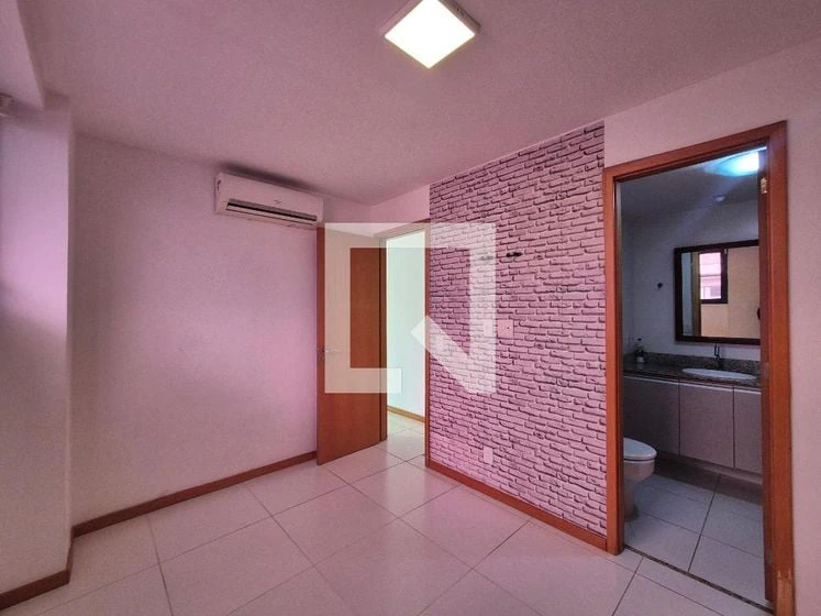 Застеклённый балкон и 3 спальни: квартира 137 м² — photo 18