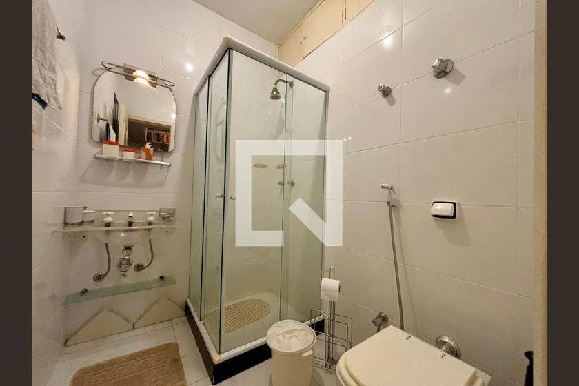 Apartamento amueblado con 3 dormitorios y cocina cerrada — photo 38