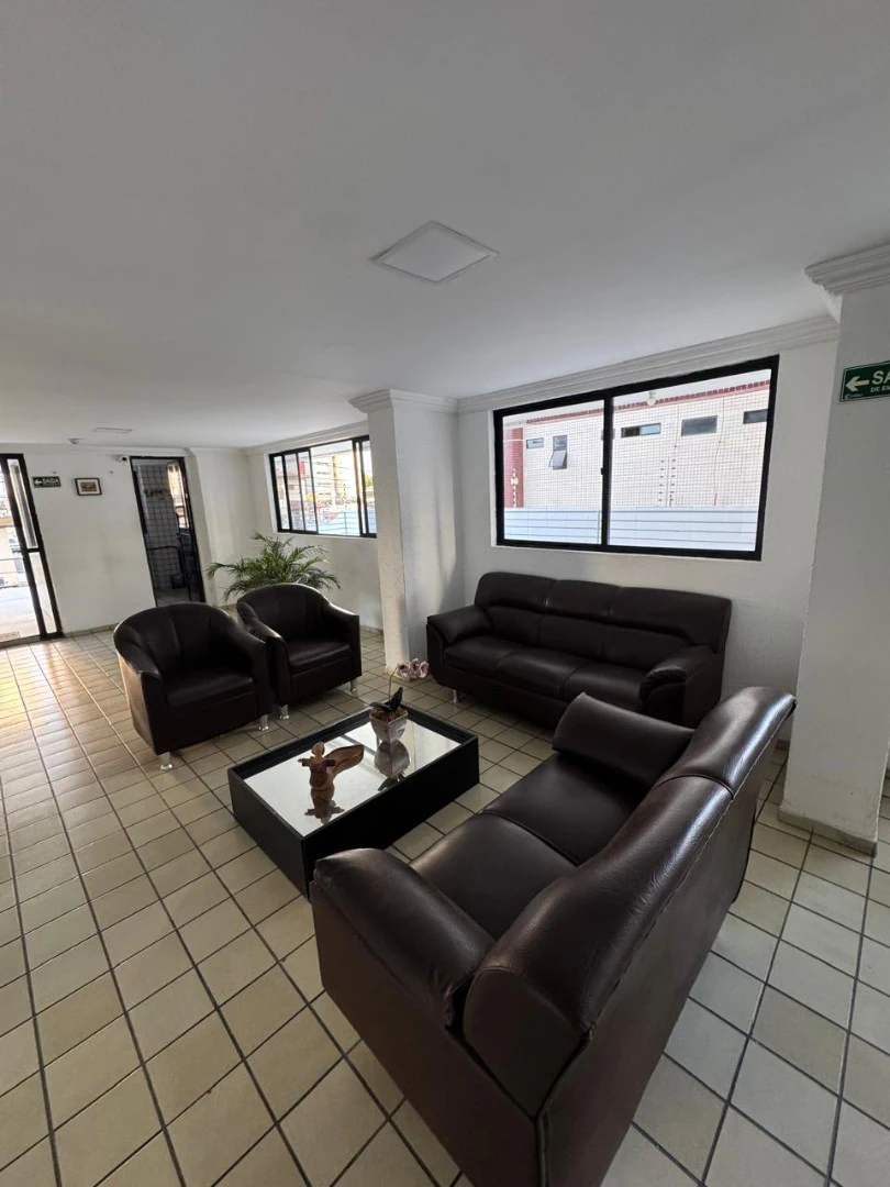 3-bedroom apartment, 1 with its own bathroom, 100 m² — photo 3