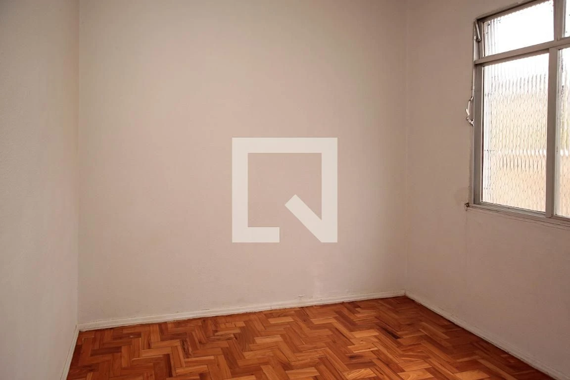 Apartment, 78 m², with wood or laminate floors — photo 14