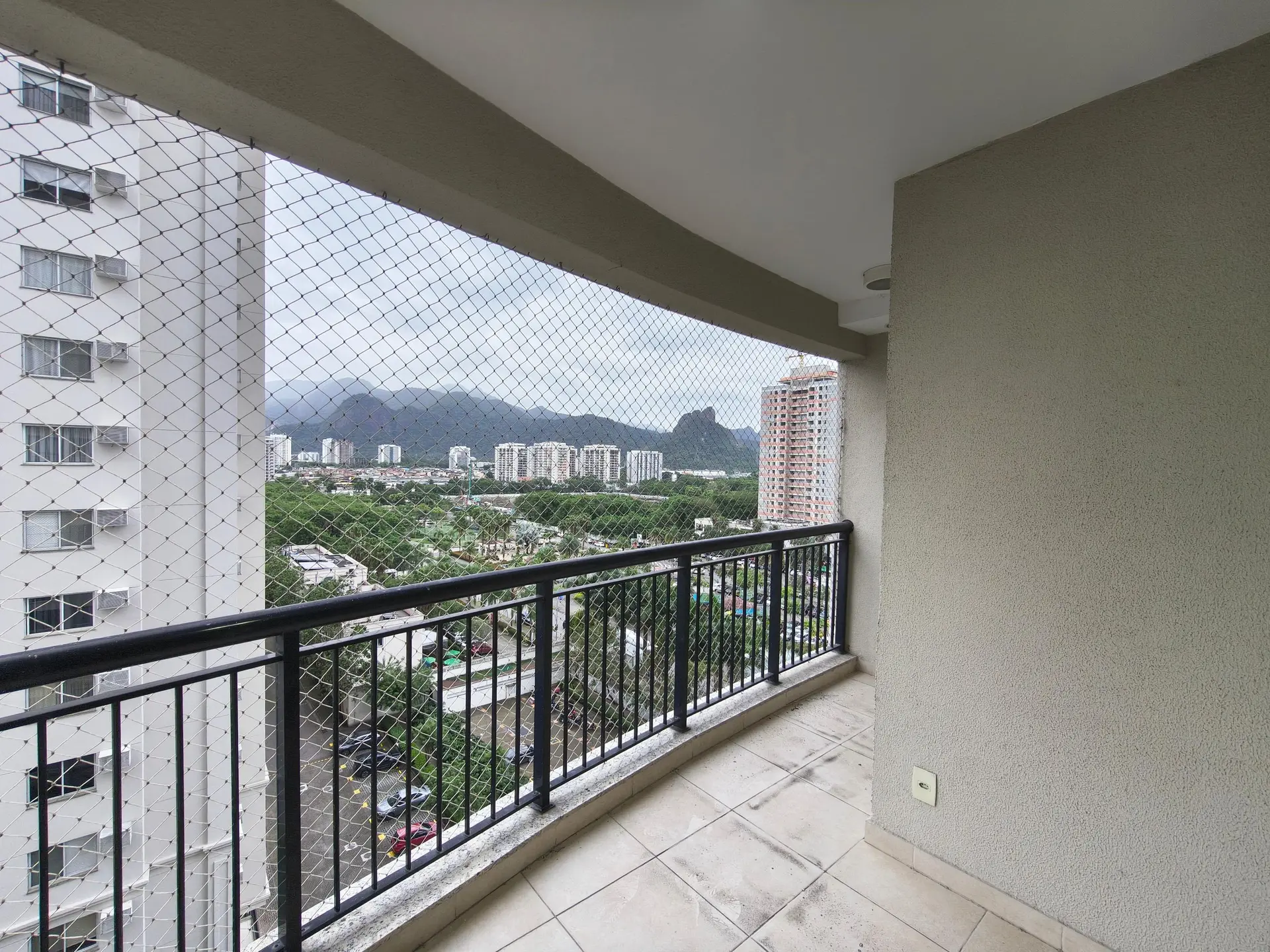 Apartamento de aluguel com 2 quartos e varanda — photo 3