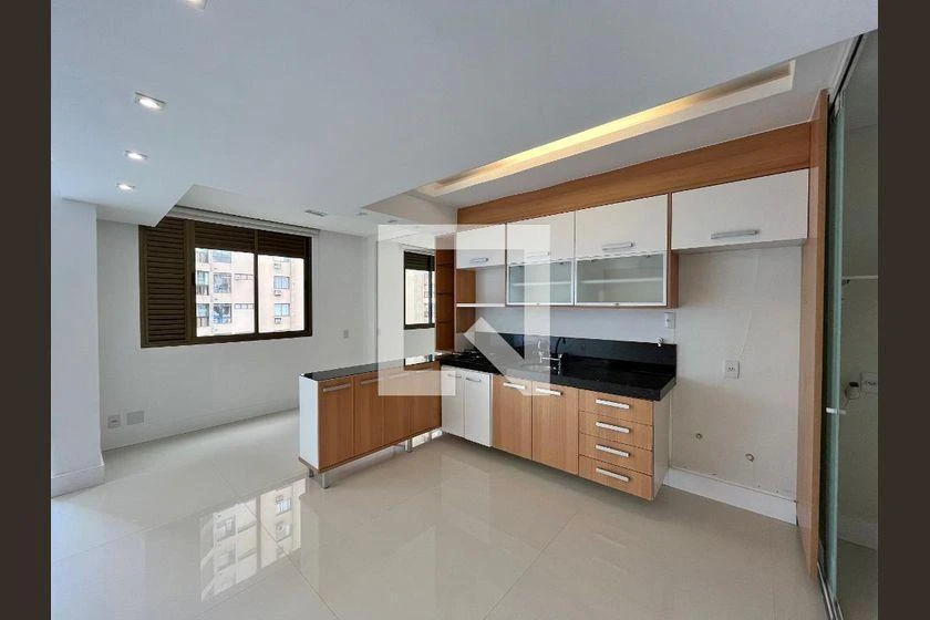 Apartamento, 105 m², com banheira — photo 2