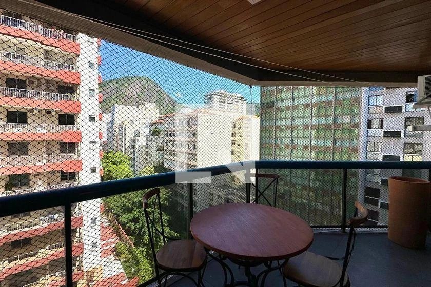 Furnished 90 m² apartment with 2 bedrooms and a pool — photo 36