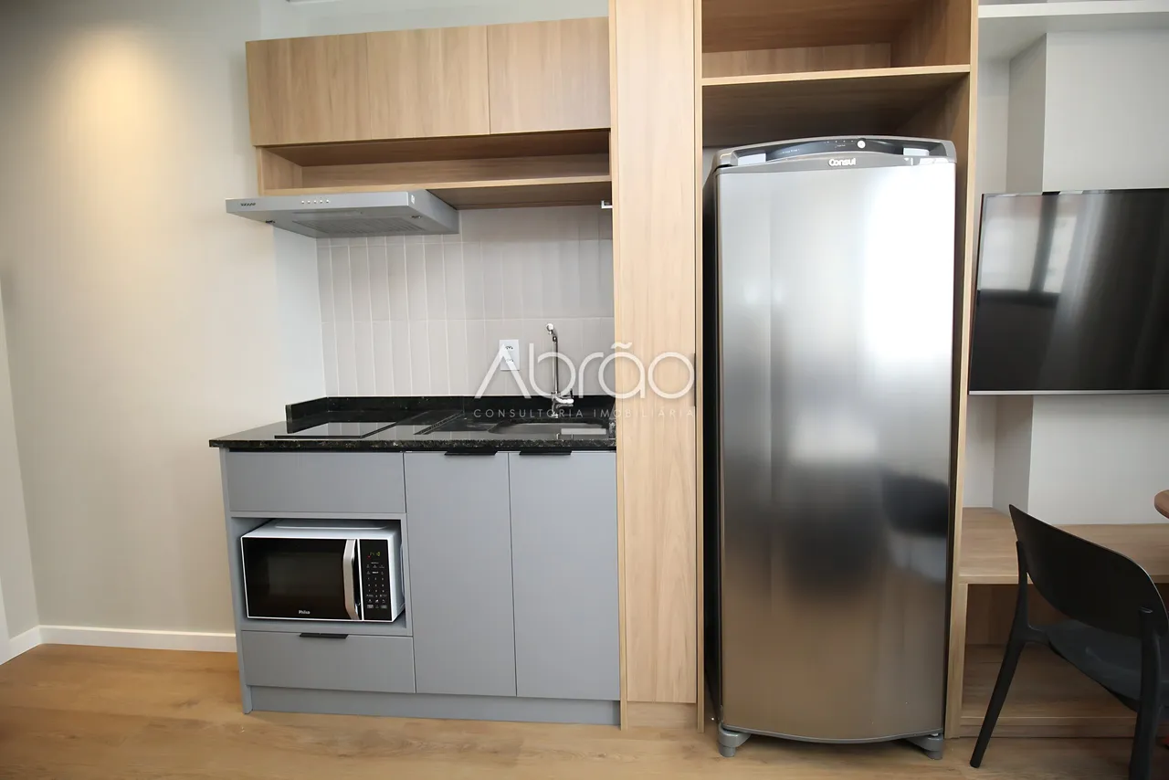 Apartamento amueblado de 30 m² con 1 dormitorio y cocina compacta — photo 2