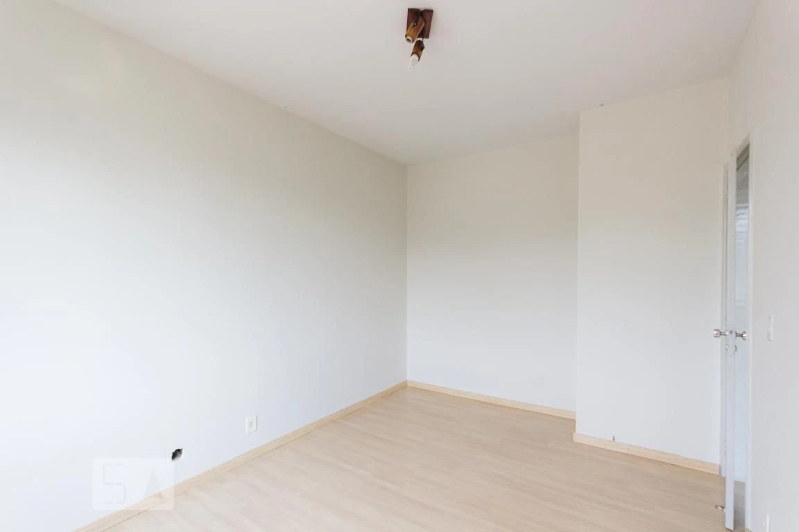 Apartamento, 130 m², com piso de madeira ou laminado — photo 10