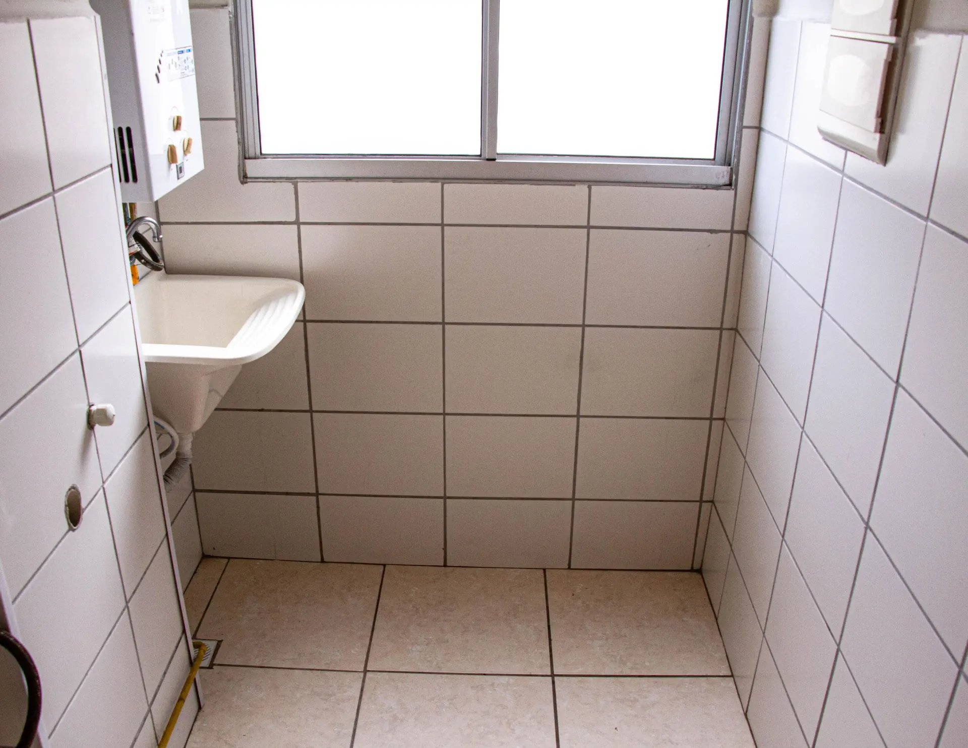 Unfurnished 2-bedroom apartment with 2 bathrooms — photo 19