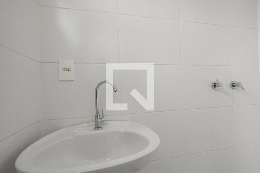 65 m² rental apartment with balcony and 2 bedrooms — photo 23