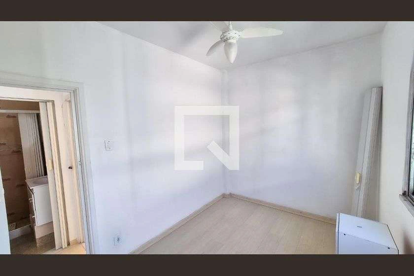 Apartamento para aluguel de 42 m² com 2 quartos — photo 25