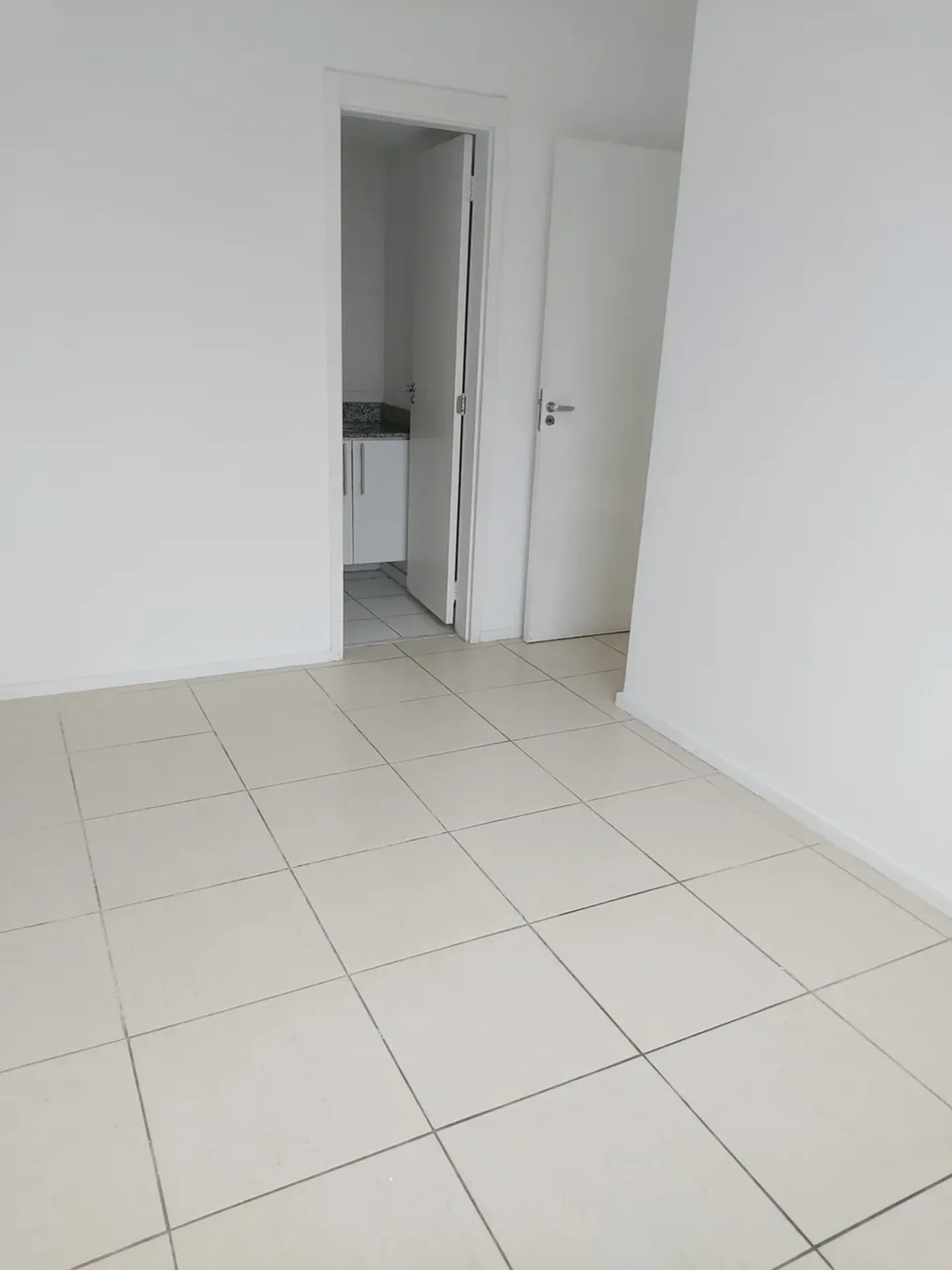 Квартира 52 м² з 2 спальнями та балконом — photo 19