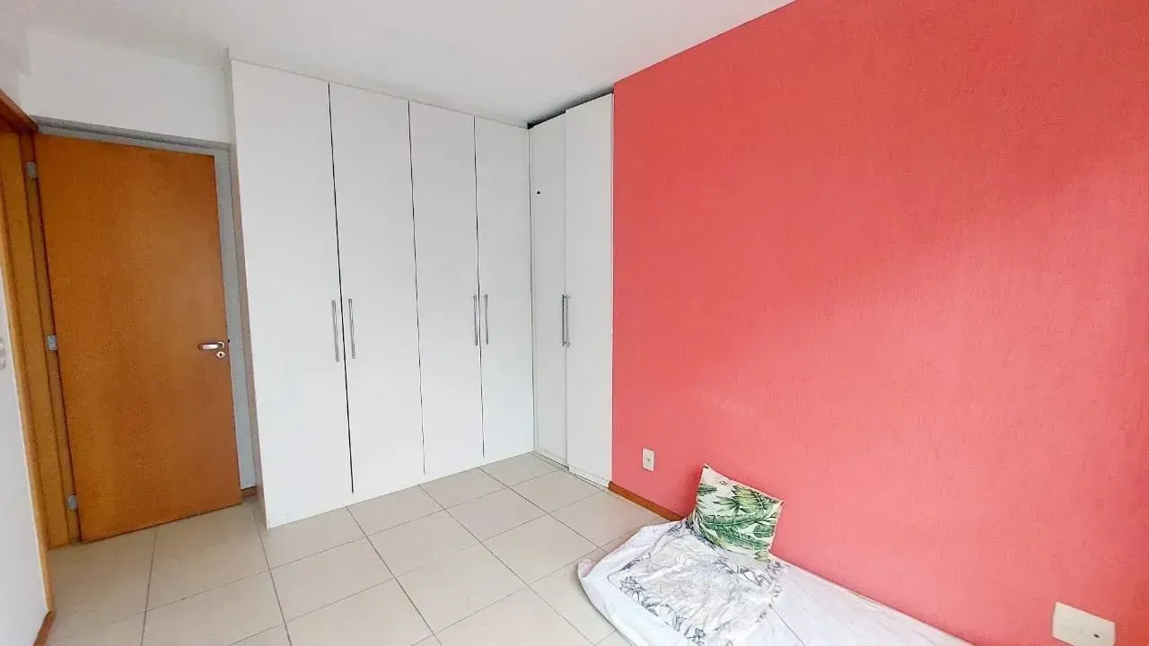 Apartamento sem mobília com 3 quartos e 2 banheiros — photo 4