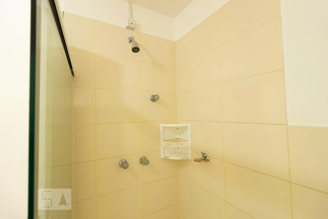 Apartamento de 1 quarto em condomínio com piscina — photo 22