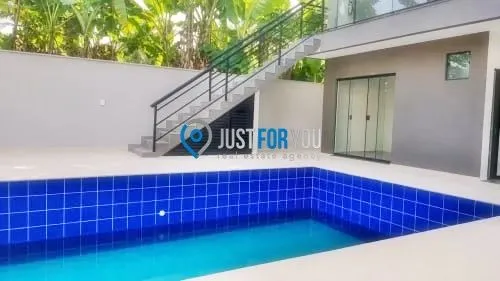 House with 4 bedrooms and an open-air shared pool — photo 14