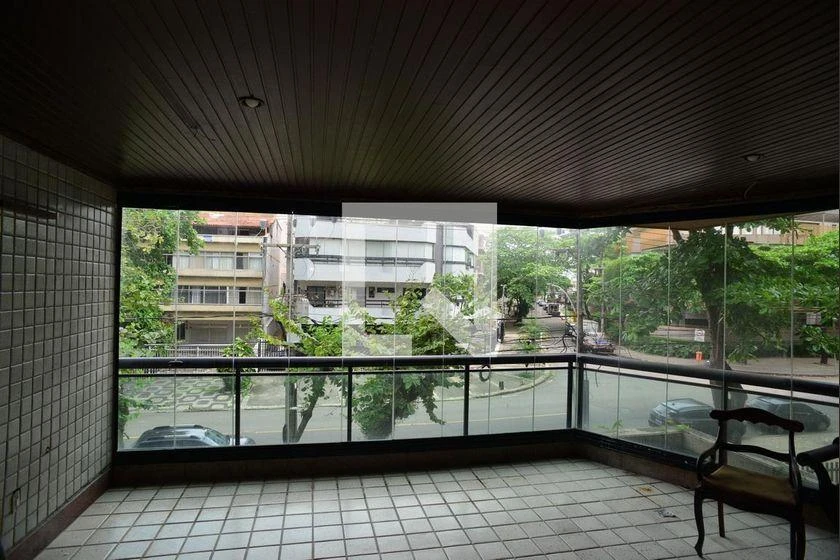 Apartamento de 4 quartos com 215 m² e varanda envidraçada — photo 5