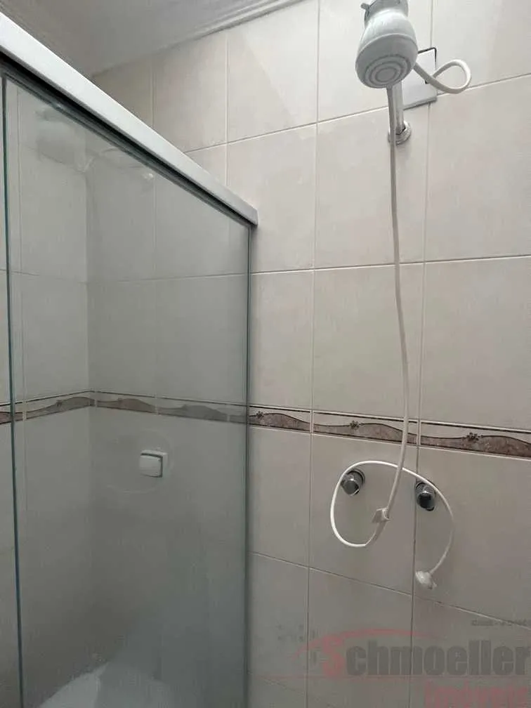 Sobrado com 3 dormitórios e churrasqueira privativa — photo 24