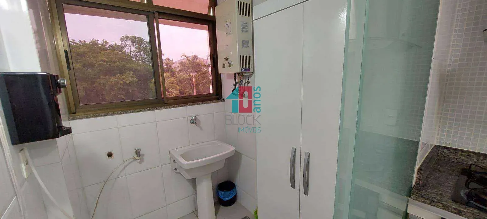 Furnished 72 m² apartment with 2 bedrooms and suite — photo 10