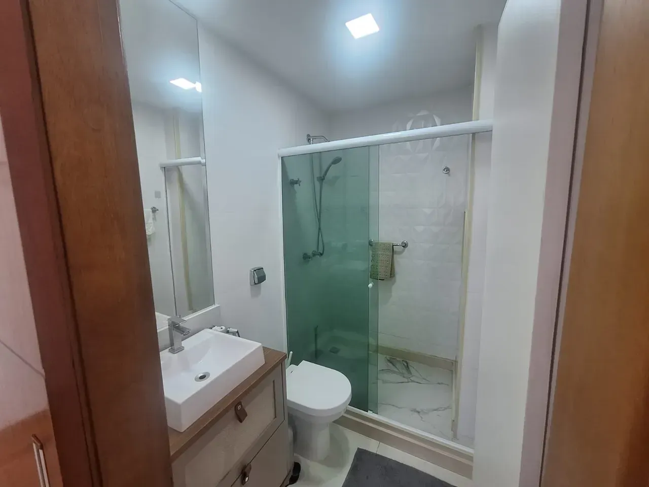 60 m² apartment with 2 bedrooms and 2 bathrooms — photo 7